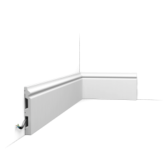 SX118 ORAC LUXXUS skirting 200 x 14 x 1,8